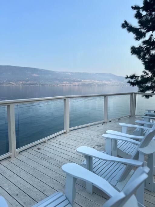 Jasmine Cottage Kelowna Exterior photo